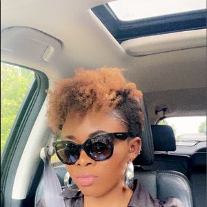 Meet your Posher, Evelyn